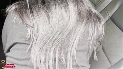 EmmaSecret - OMG - Schwanger das Auto eingeweiht