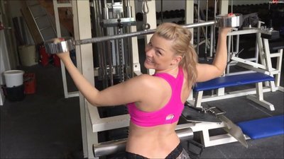 Bibixxx - Privates Sex-Workout - Wie lange haeltst du durch