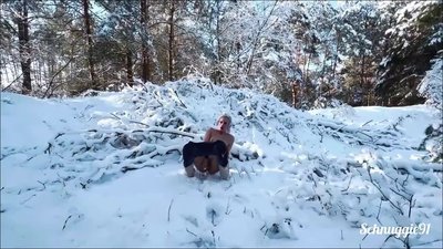 schnuggie91 - Notgeil im Schnee - Mein Hilfsmittel in der Tasche