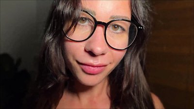 Lia-Fox - Nuttige Lehrerin kämpft um ihren Job - Kann Sie den Schulleiter überzeugen