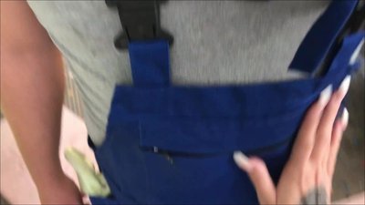 Sina-Valenciaga - Cumshot vom Fensterputzer