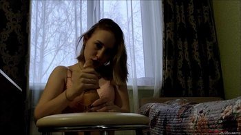 meri-mouse - Ich spiele mit meinem lieblingsspielzeug, bis ich komme 18 orgasmus