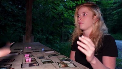 Mia_Adler - Fotze verspielt - Kartenduell um meine Fickfotze