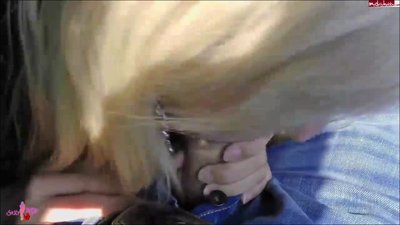 AmyStarr - Mitten im Zug arschgefickt