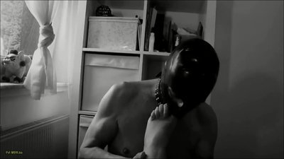 Deutsche_Dominaz - Der neue Fußsklave