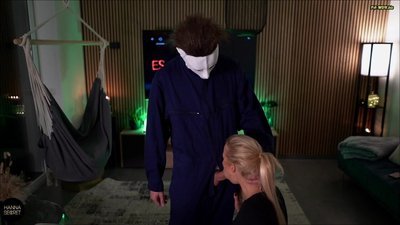 HannaSecret - VOM STIEFBRUDER IM GRUSELOUTFIT BLANK ZERFICKT