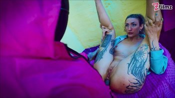 7-Filmz - Squirt Spiele - 100 Prozent Anal für Tattoo schätzchen - Gesichtsbesamung und schlucken