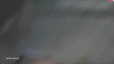 Miley-Weasel - Geiles Strandluder laesst sich ficken