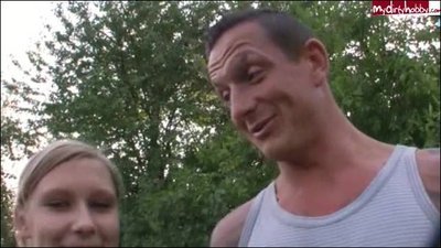 LenaNitro - Sex am Busbahnhof - Von der Polizei erwischt