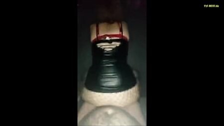 Besstii212 - Meine Frau auf der Couch vom Fremden gefickt