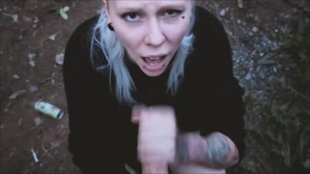 sarah_sky_official - War das riskant - Mein erster Blowjob im Freien POV