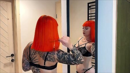 Scarletvixenofficial - Ich schminke mich in Dessous und du bist ganz nah dabei