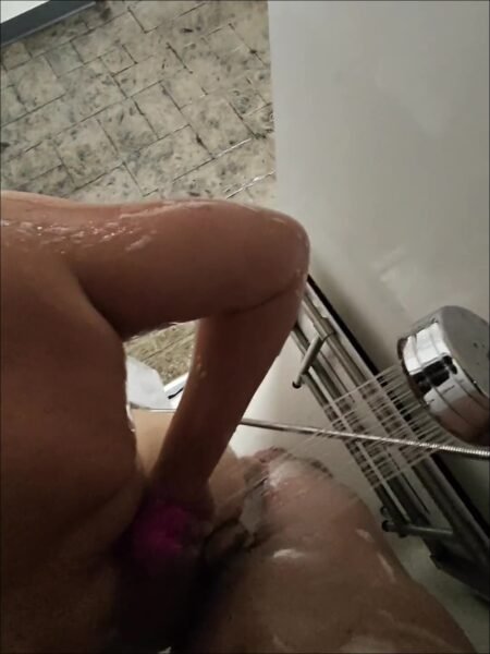 Mya_Lane - POV heiße ehefrau öffentliche dusche blowjob hinter den kulissen