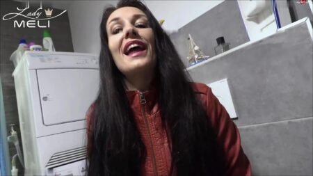 Lady-Meli - Toilettenabrichtung - Ekeltraining für Toilettenhuren