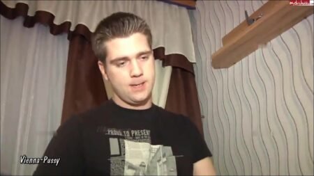 Vienna-Pussy - Cony Familienglück mit Vater & Sohn