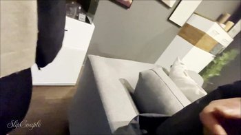 slipcoupleofficial - Handjob im möbelhaus riskant und verrückter cumshot