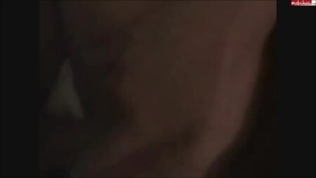 piercing-bitch - Meine 18-jährige Teenie Fotze