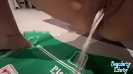 Squirtydirty - Ich hatte beim Pokern kein gutes Blatt