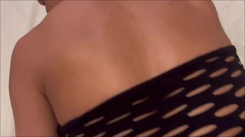 LilliDare - Heisse Asiatin lässt sich einen grossen Schwanz in den Arsch rammen