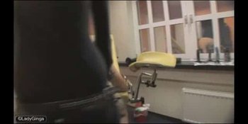 LadyGinga - Strap-On-Fick auf der MDH-Party