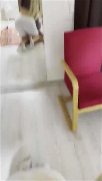 kylie2005 - 19 Jährige Schülerin wird hart gefickt