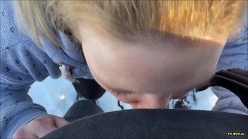 Julia-Winter - Spontaner Blowjob im Wald