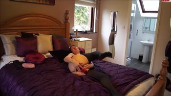 SEXbombKAY - Masturbating video for a friend