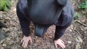 Lady-Rosalie - Ab jetzt Pinkelst du nur noch draussen - Sklave in den Wald gelassen von Lady Rosalie