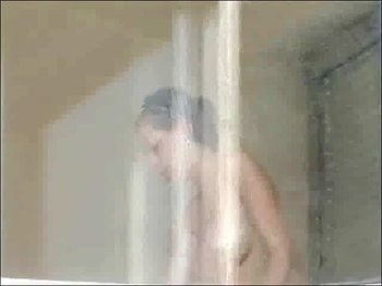 FrankfurterTitten - Mit meinen Titten Fenster geputzt