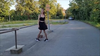 HaneyNanny - 2 Outdoor Golden Shower