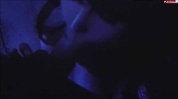 aische-pervers - Besoffen zu viert in Public