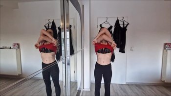 Dandal - Gehe ich jetzt zu weit - Ich zeige meine Brüste im internet