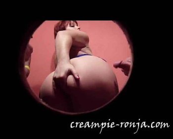 GBRonja - Glory Hole in der Peepshow