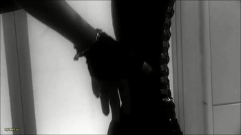 Deutsche_Dominaz - Latex Style