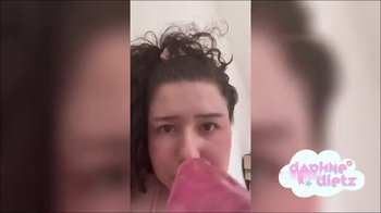 DaphneDietz - Mein erster ULTRA-CLOSE-UP BJ, mit 18 - (PRIVATES HANDYVIDEO meines 18. Geburtstags)