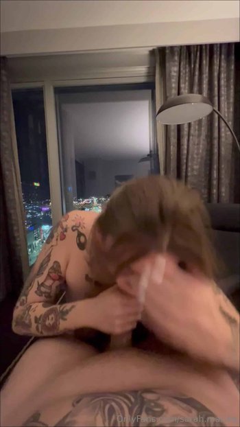 sarah.mariee - POV blowjob - With Cum Ending