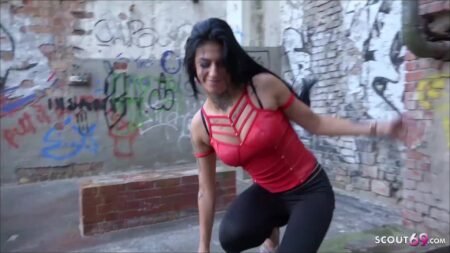 German-Scout - TATTOO TEEN MINAALPINA AUS KÖLN BEI ECHTEN STRASSEN CASTING OUTDOOR OHNE KONDOM GEFICKT