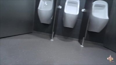 Jenny_Stella - ALLES ECHT 100 Prozent - DAS ERSTE EXTASIA VIDEO -SPERMAGEILE SCHLAMPE auf der öffentlichen Herrentoilett