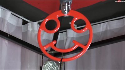 YvetteXtreme - Schmerz - Extreme Klammerung