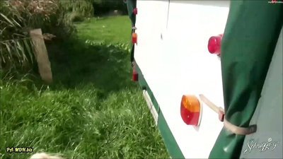 schnuggie91 - Extrem dreist - Riskanter Parkplatzfick in der Mittagspause