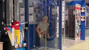 SteffiBlond - Public Baumarkt Duschen Piss - WOAH heftig war das riskant