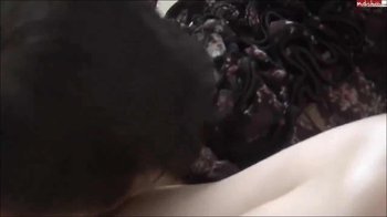 GinaTyson - Gynekologe Poppt mich bei Routine Untersuchung