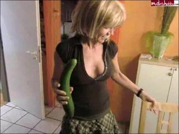 mausi67 - Gurke versenkt