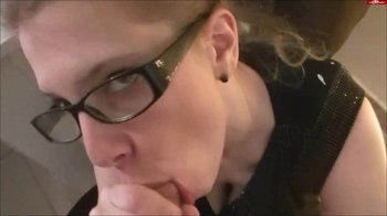 CaseyCum - Los spritz mir auf die Brille