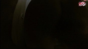 Darkbaby83 - Blase, Ficken, Sperma spontan in der Umkleide