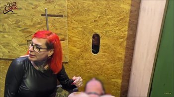 Cat-Coxx - Die perverseste  Spermawerkstatt  im Ruhrpott - Jede Menge Saft für die Chefsekretärin