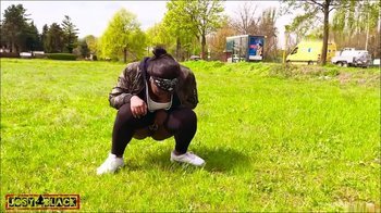 Josy-Black - Sehr Riskantes Spie