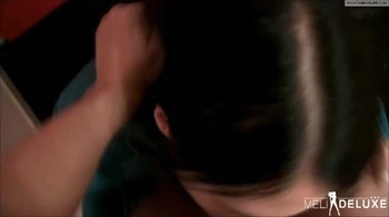 Meli-Deluxe - Deepthroat Hammer Tief rein in die Maulfotze