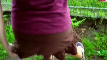 Jessie21 - Stuermer nach Fußball-Training aufgelauer