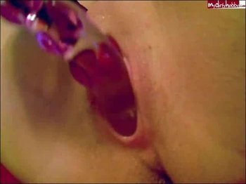 six-sidney - Glasdildo abgefickt und abgelutscht